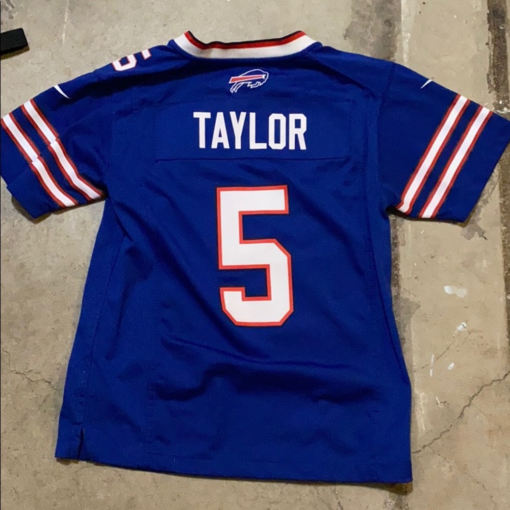 Tyrod Taylor bills jersey
